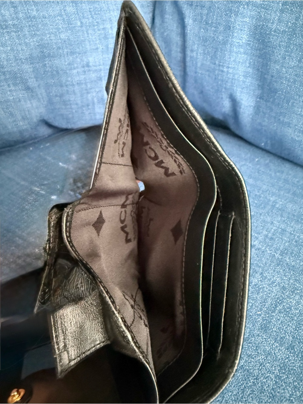 Accessory Subcategory Identification - Picture 4 of 11